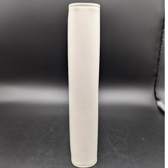 Charvoria Wedding Planner Future Mrs Binder Budget Lists Pockets Undated White - Picture 2 of 14